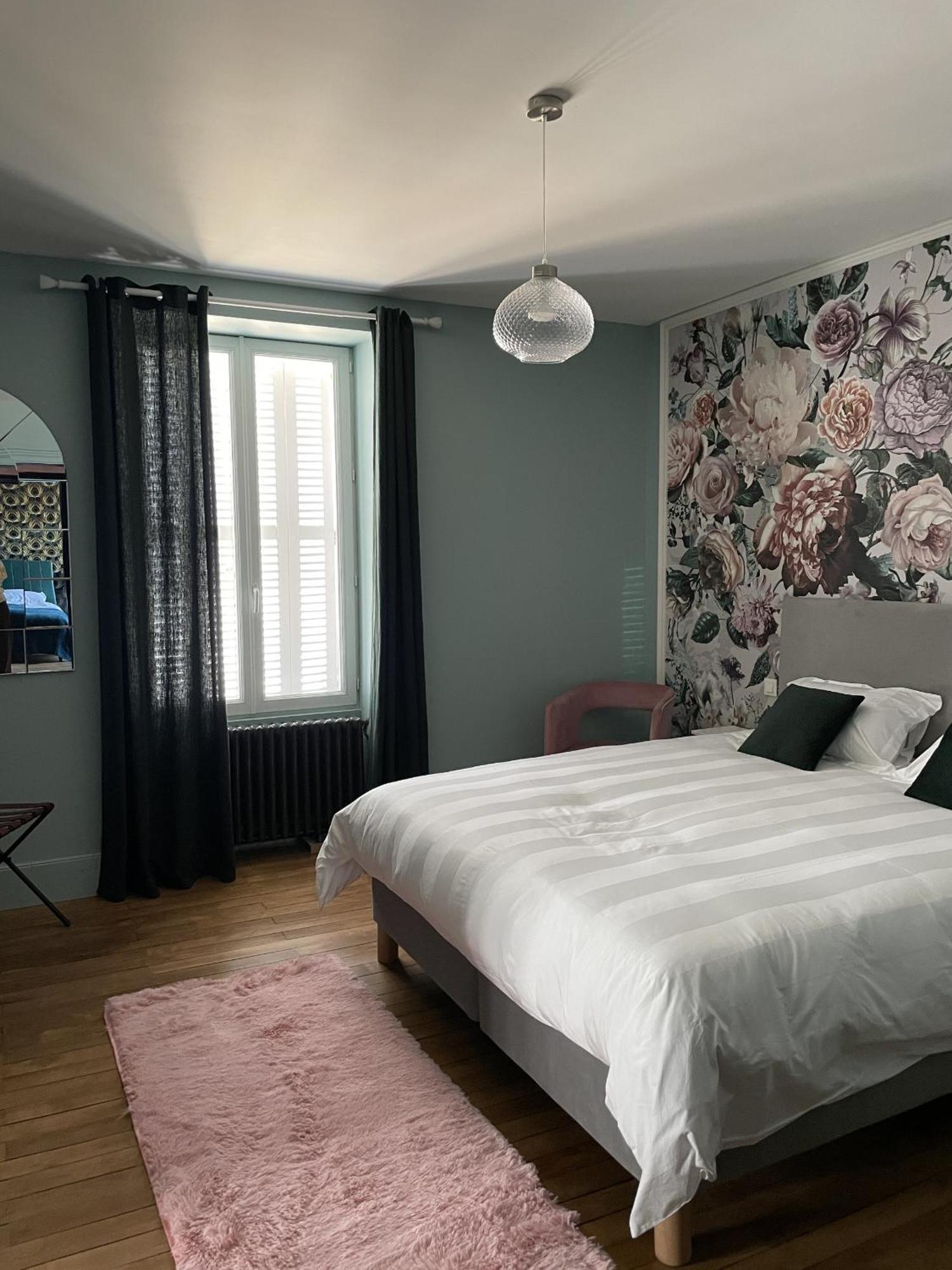 La Maison De Martha Jaunay-Clan Room photo